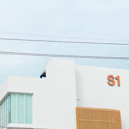 S1 Trang Hotel Exterior foto